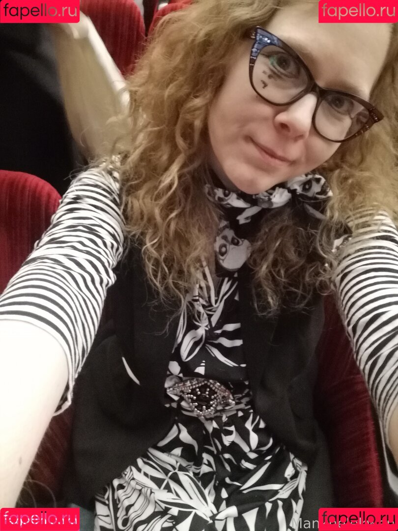 Mankhelekwen Onlyfans Photo Gallery 