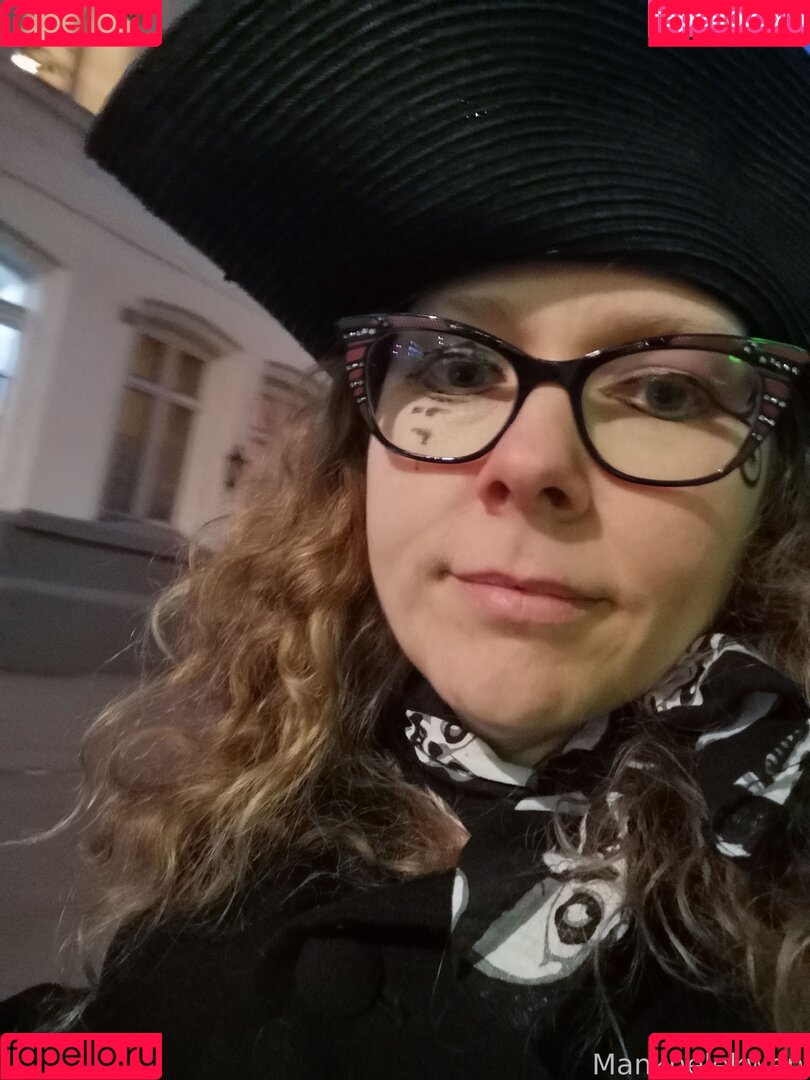 Mankhelekwen Onlyfans Photo Gallery 