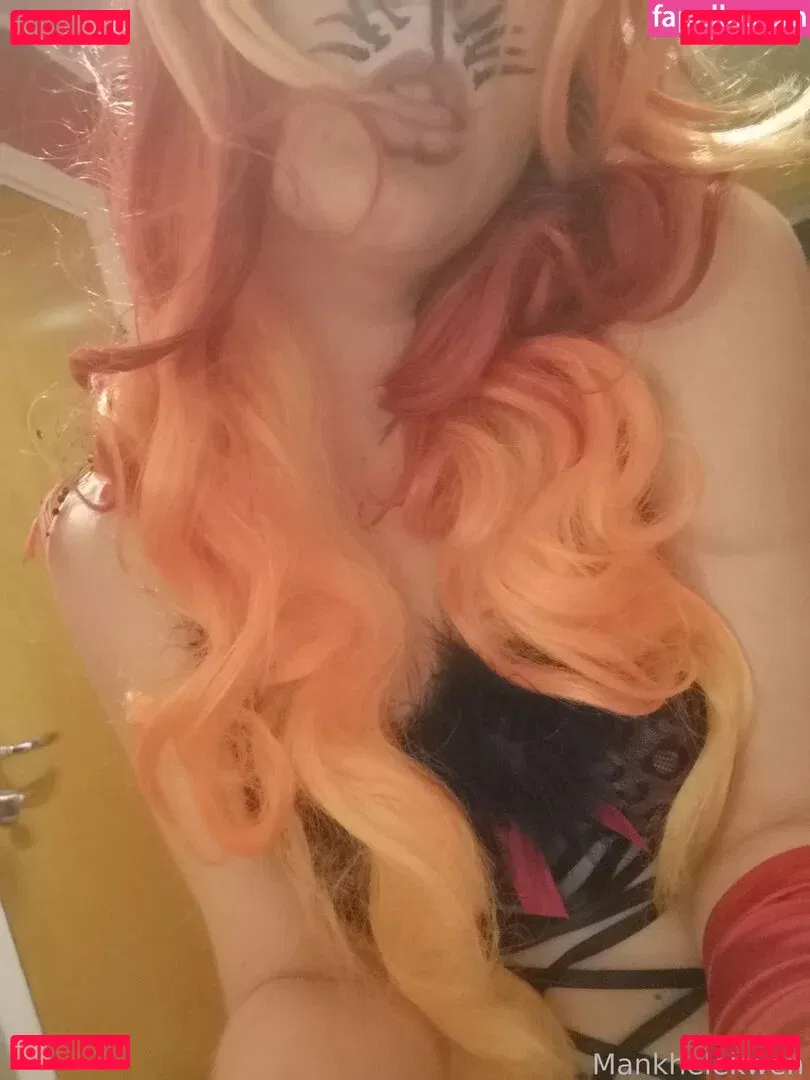 Mankhelekwen Onlyfans Photo Gallery 