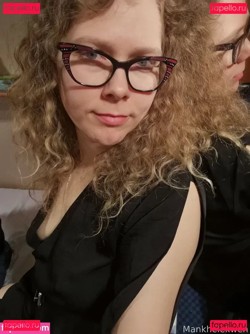 Mankhelekwen Onlyfans Photo Gallery 