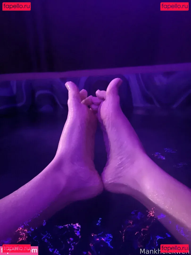 Mankhelekwen Onlyfans Photo Gallery 