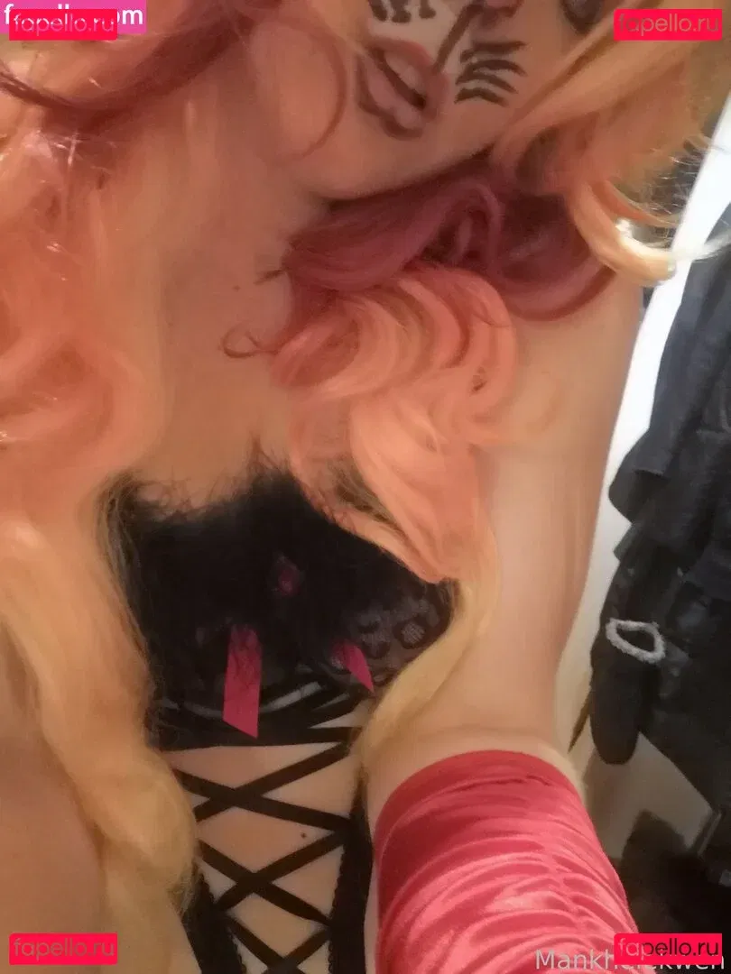 Mankhelekwen Onlyfans Photo Gallery 