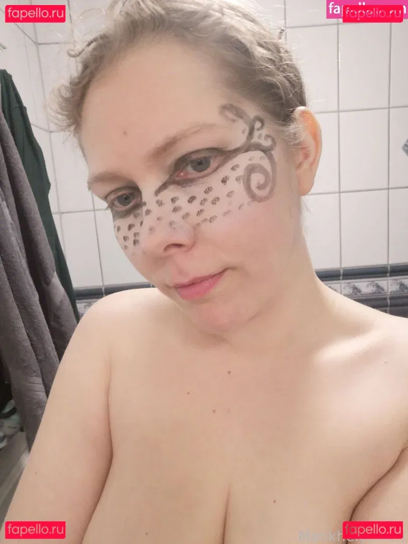 Mankhelekwen Onlyfans Photo Gallery 