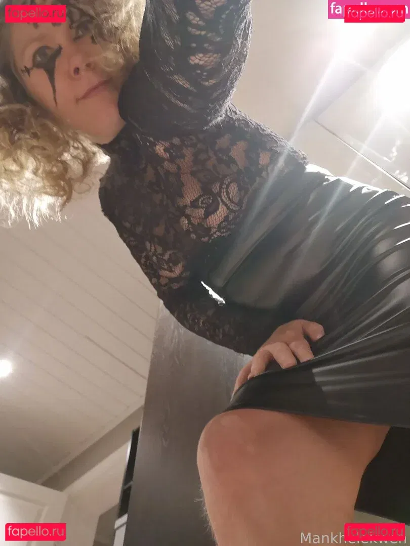 Mankhelekwen Onlyfans Photo Gallery 