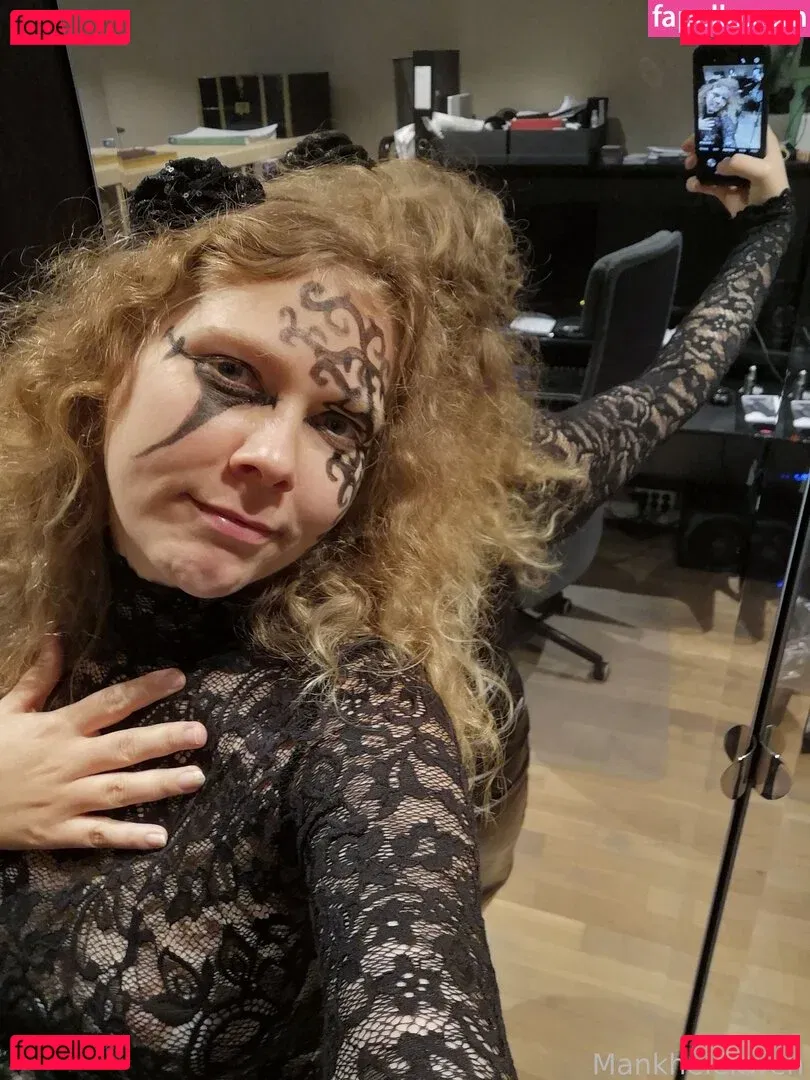 Mankhelekwen Onlyfans Photo Gallery 