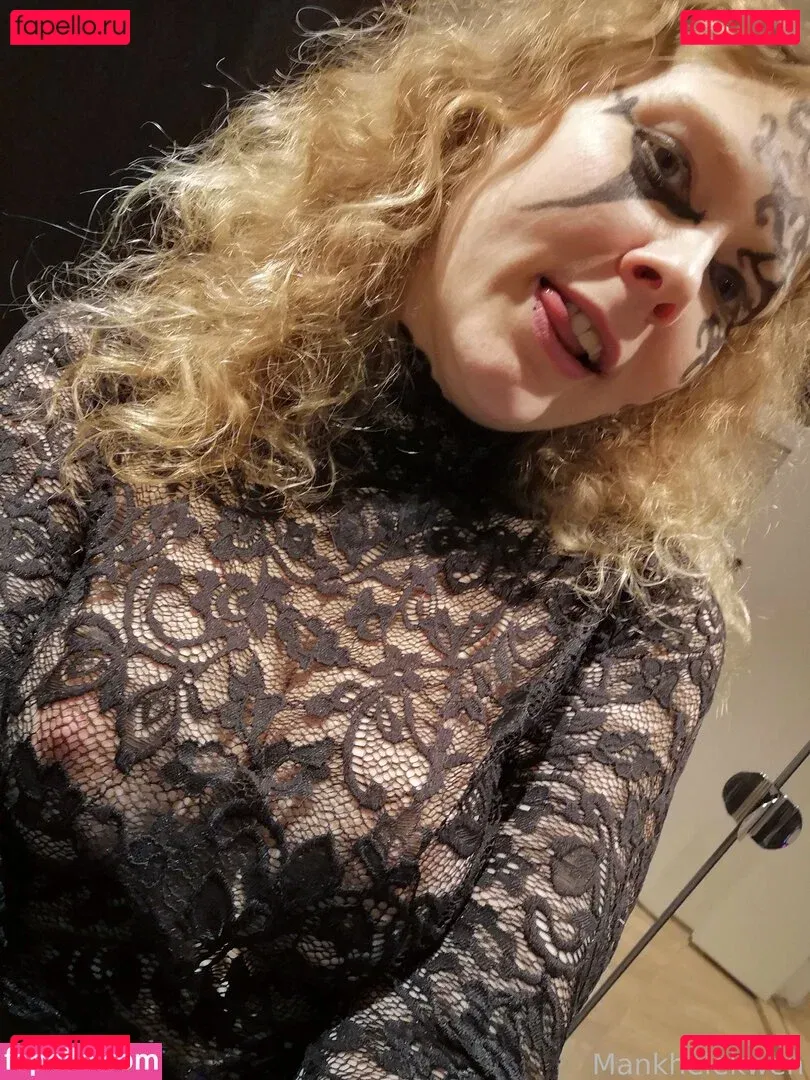 Mankhelekwen Onlyfans Photo Gallery 