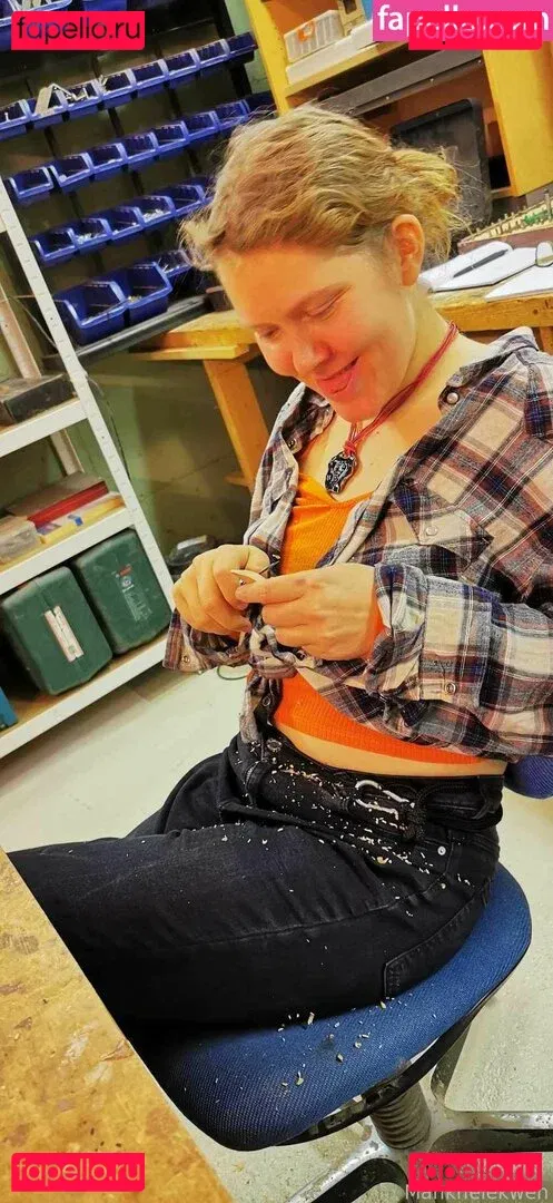 Mankhelekwen Onlyfans Photo Gallery 