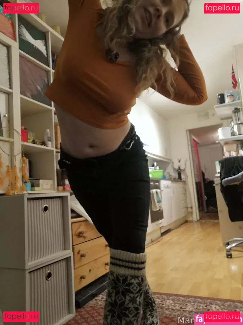 Mankhelekwen Onlyfans Photo Gallery 