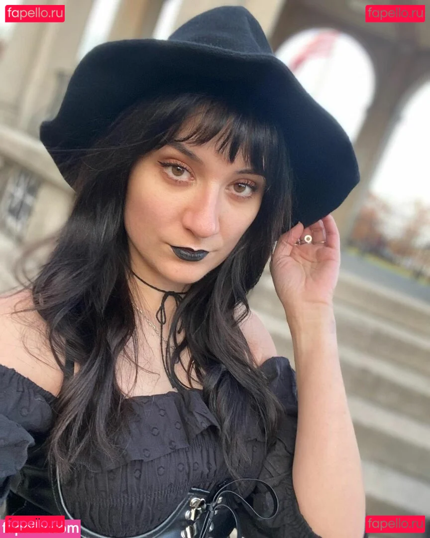 Brizzy Voices Onlyfans Photo Gallery 