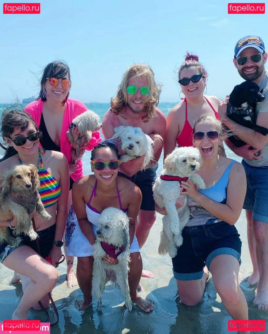 Brizzy Voices Onlyfans Photo Gallery 