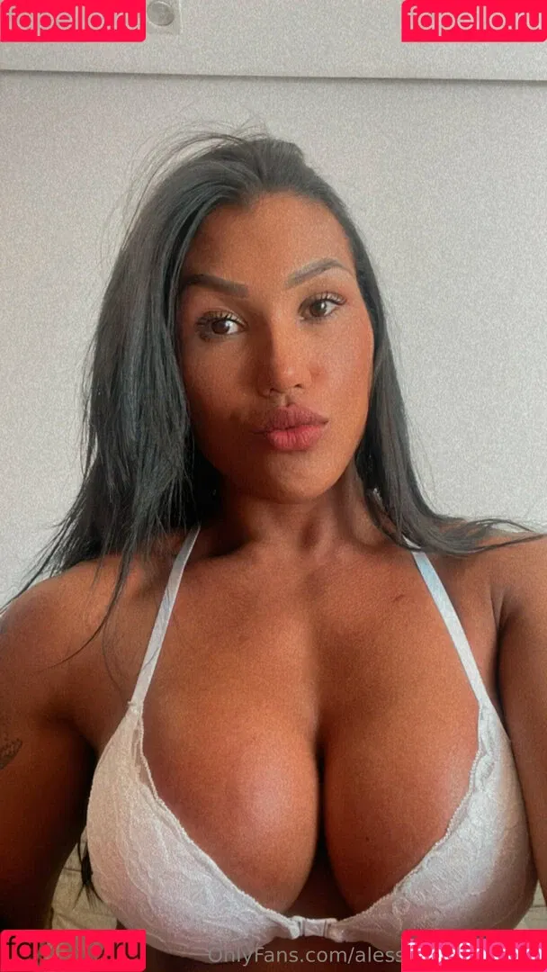 Alessandra Alves Onlyfans Photo Gallery 