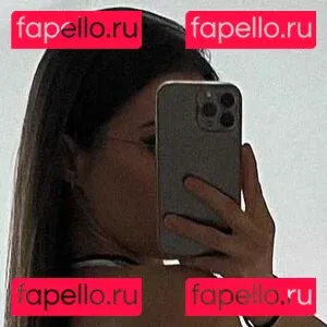 linasphysique Onlyfans Photo Gallery 