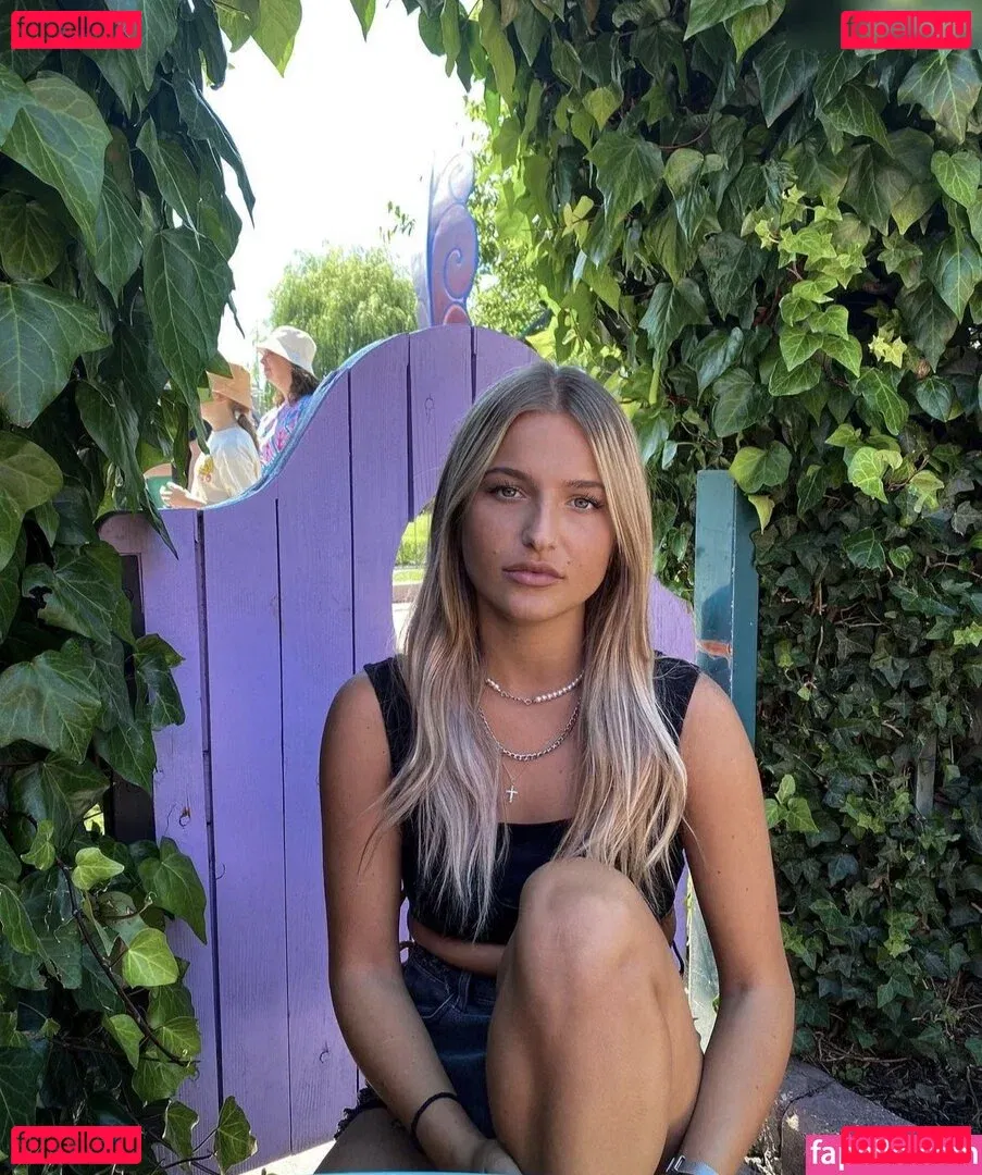 AshleyAngel Onlyfans Photo Gallery 