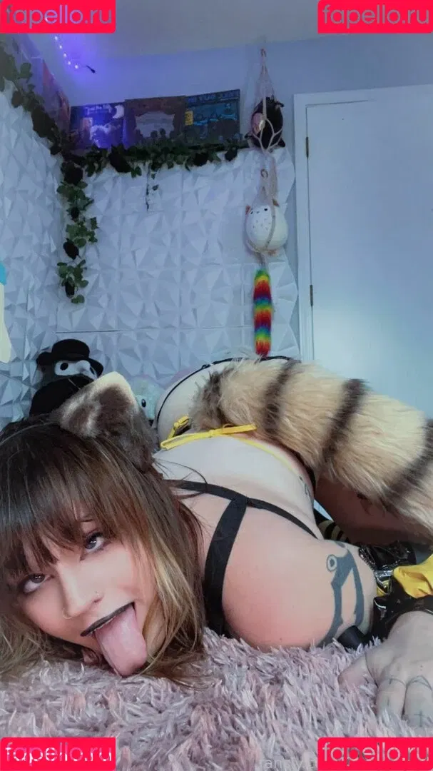 Coophound Onlyfans Photo Gallery 