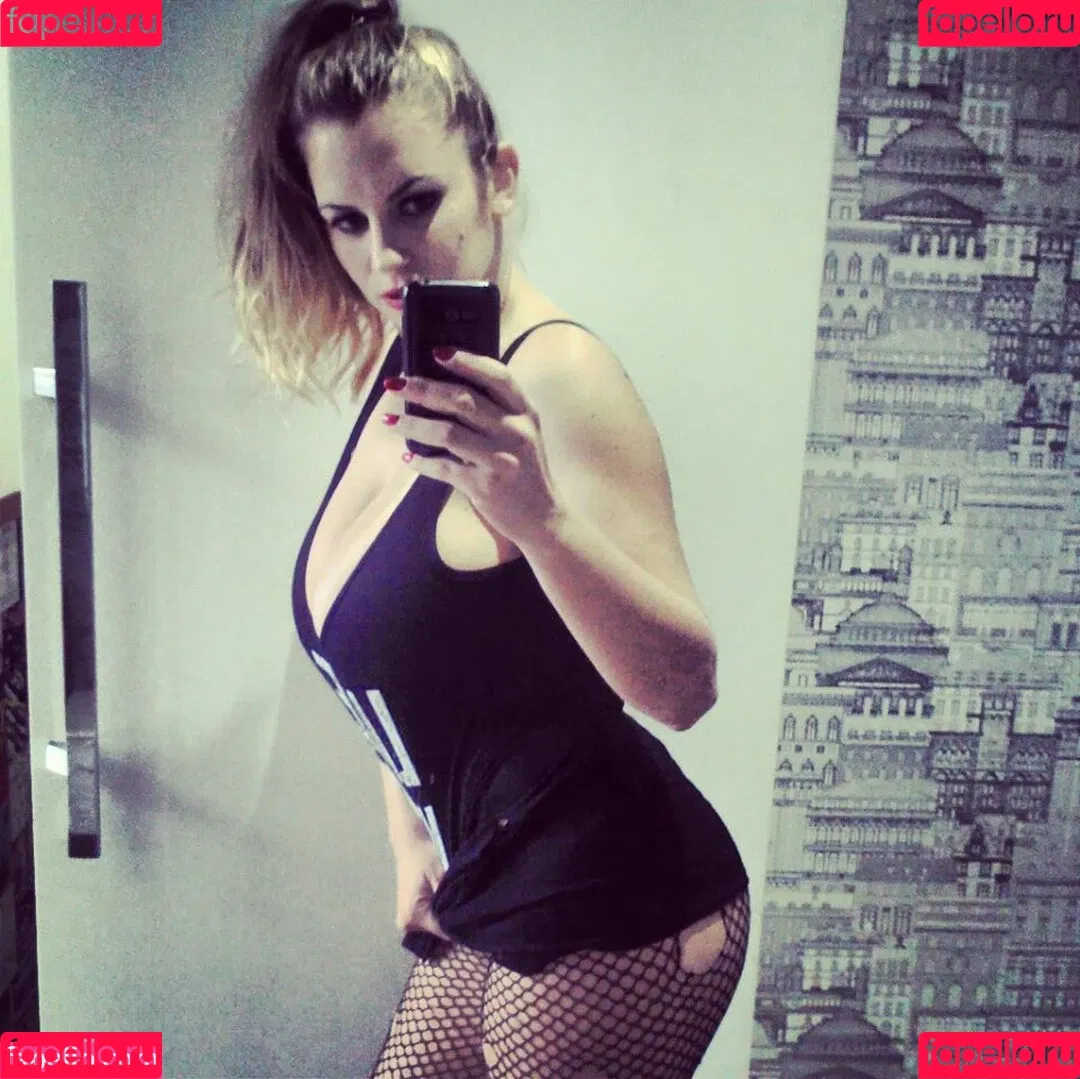 Ju Luz Onlyfans Photo Gallery 