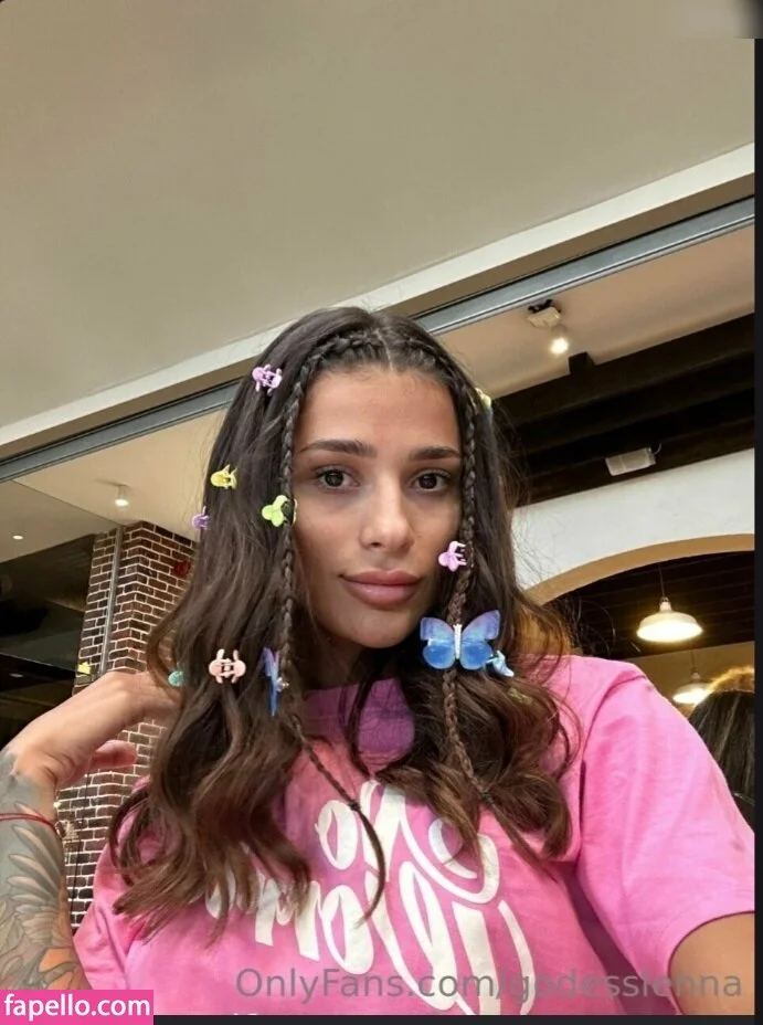 Lenna_godess Onlyfans Photo Gallery 