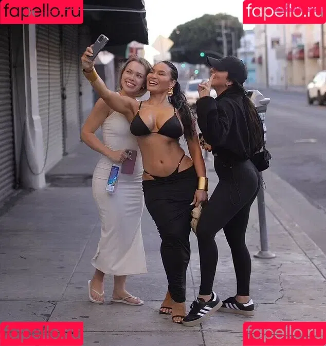 DaphneJoy Onlyfans Photo Gallery 
