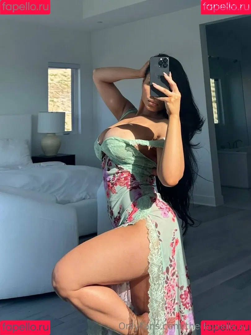 DaphneJoy Onlyfans Photo Gallery 