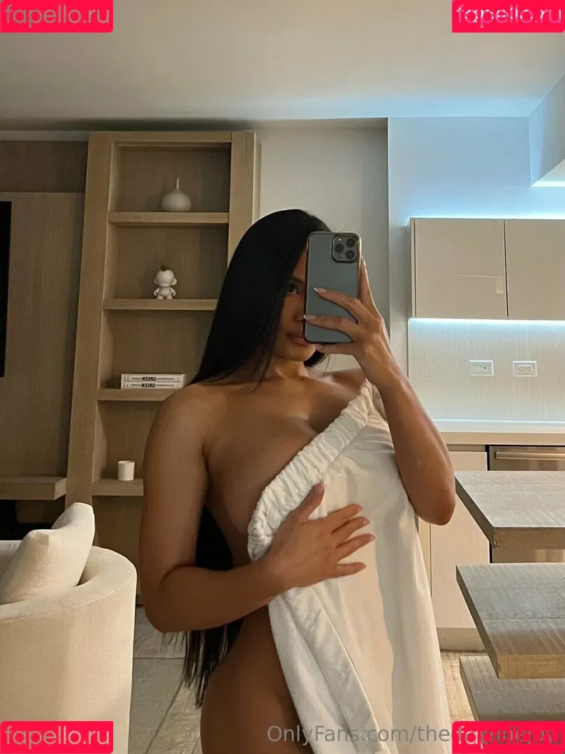 DaphneJoy Onlyfans Photo Gallery 