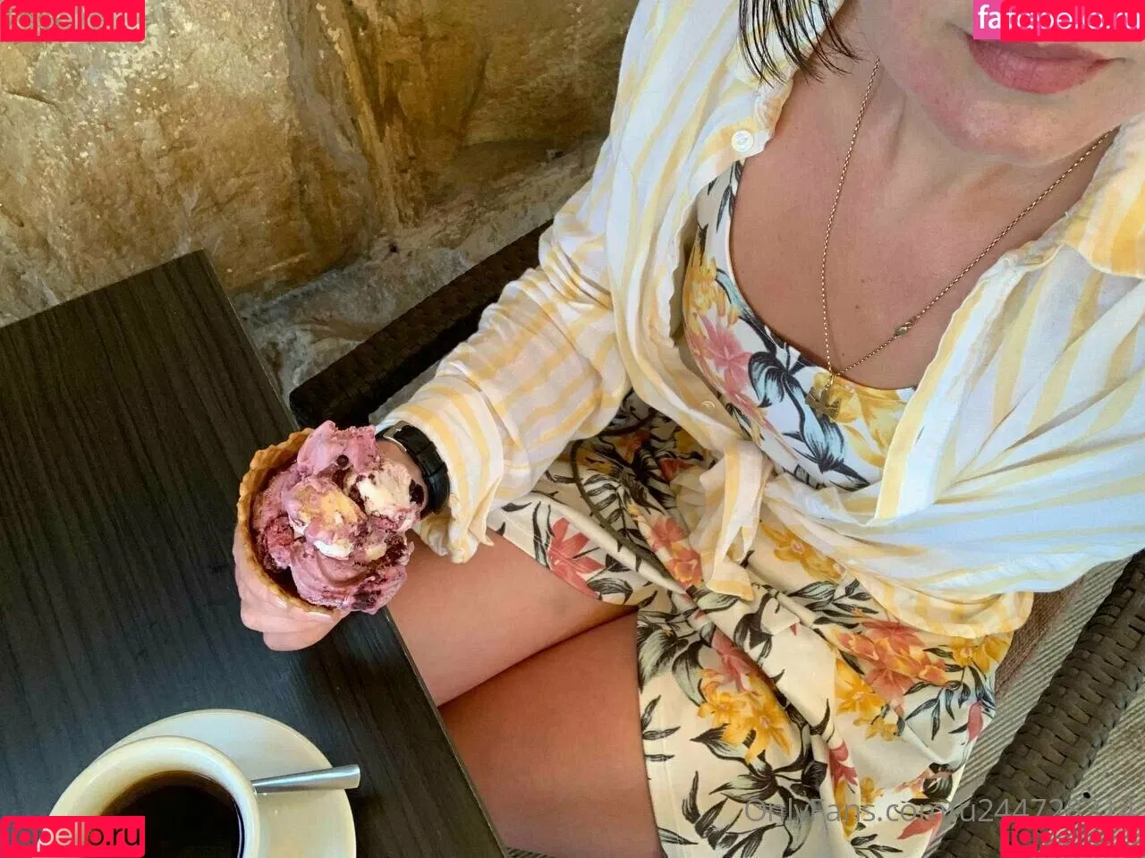 angelamom Onlyfans Photo Gallery 