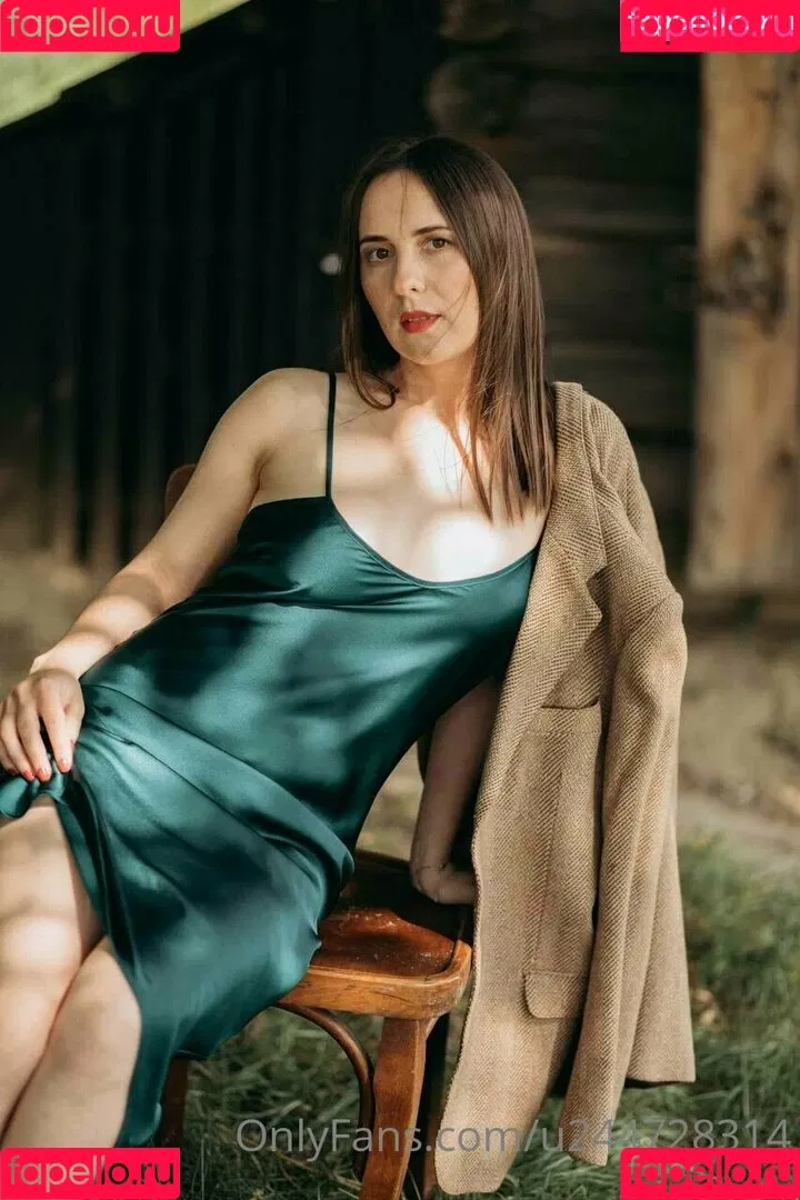 angelamom Onlyfans Photo Gallery 