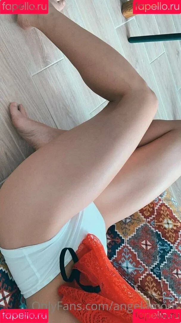 angelamom Onlyfans Photo Gallery 