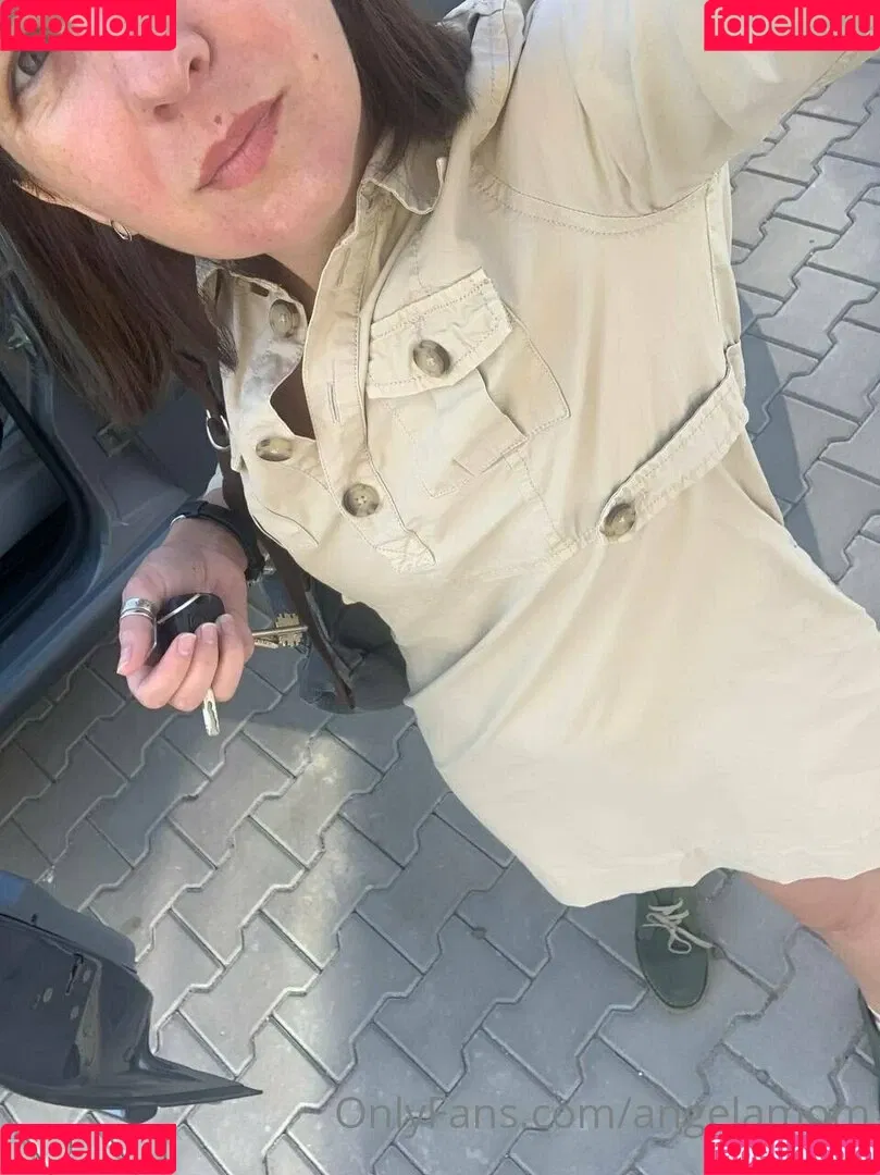angelamom Onlyfans Photo Gallery 