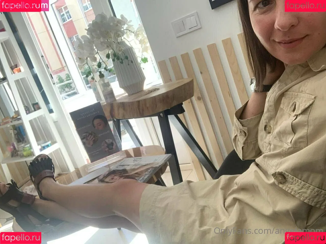 angelamom Onlyfans Photo Gallery 