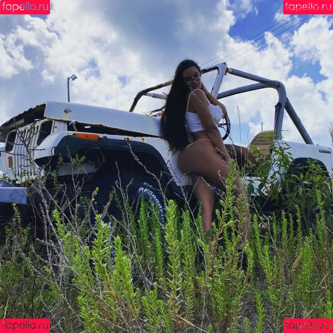 OfficialZoeyS Onlyfans Photo Gallery 