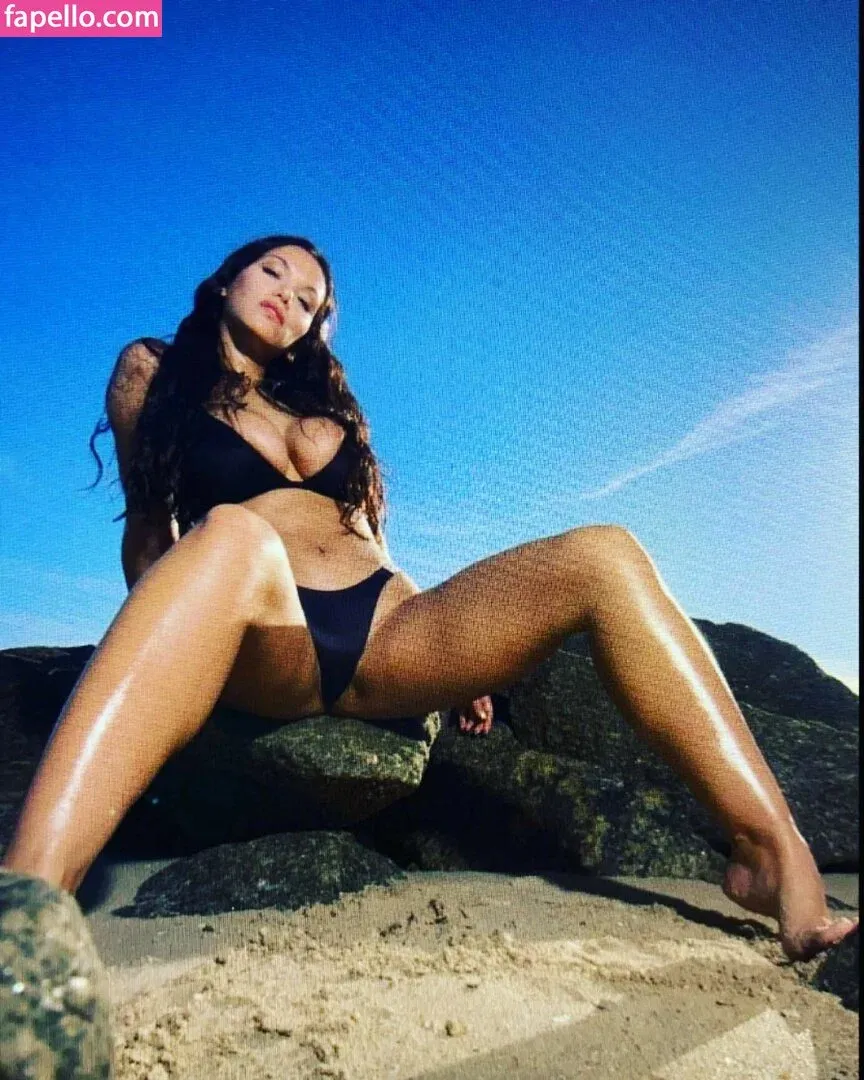 OfficialZoeyS Onlyfans Photo Gallery 