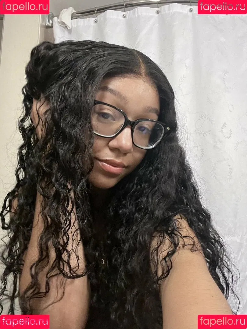Caileneasely Onlyfans Photo Gallery 
