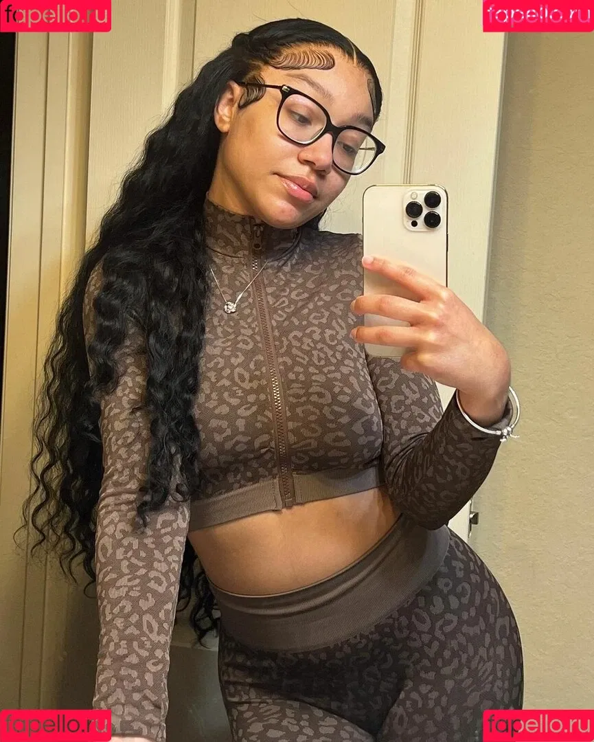 Caileneasely Onlyfans Photo Gallery 