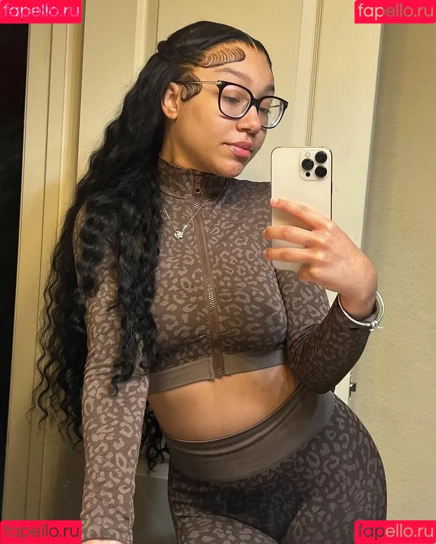 Caileneasely Onlyfans Photo Gallery 