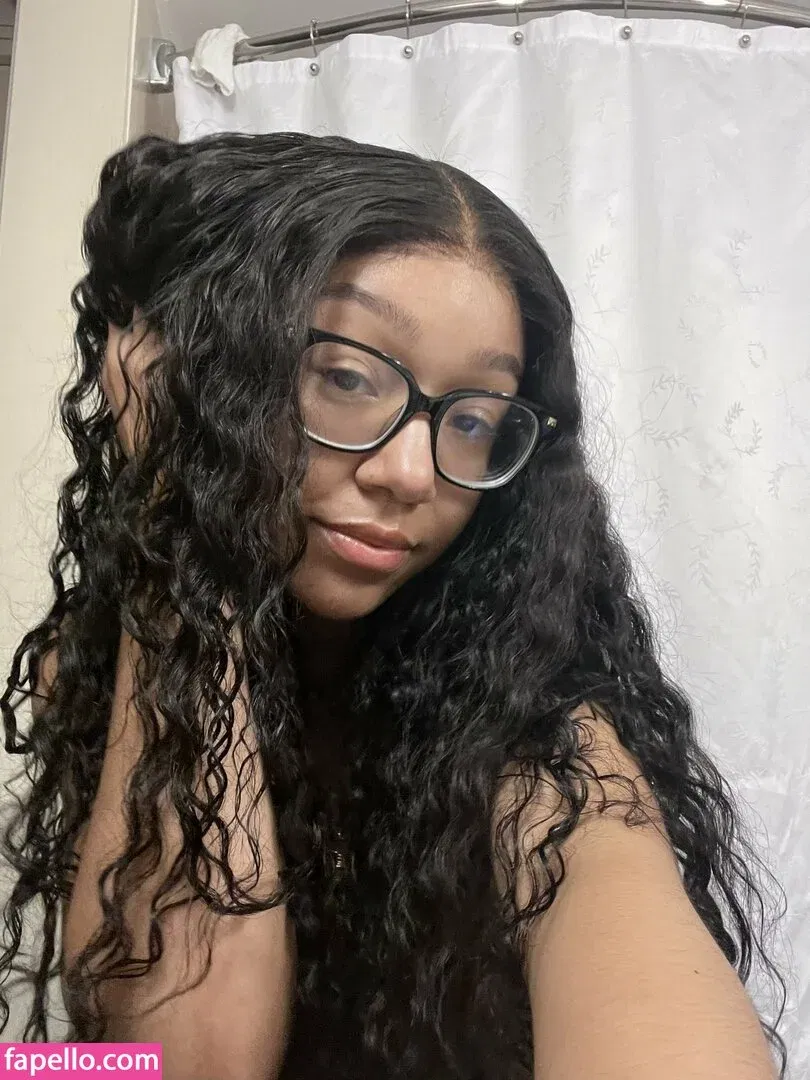 Caileneasely Onlyfans Photo Gallery 