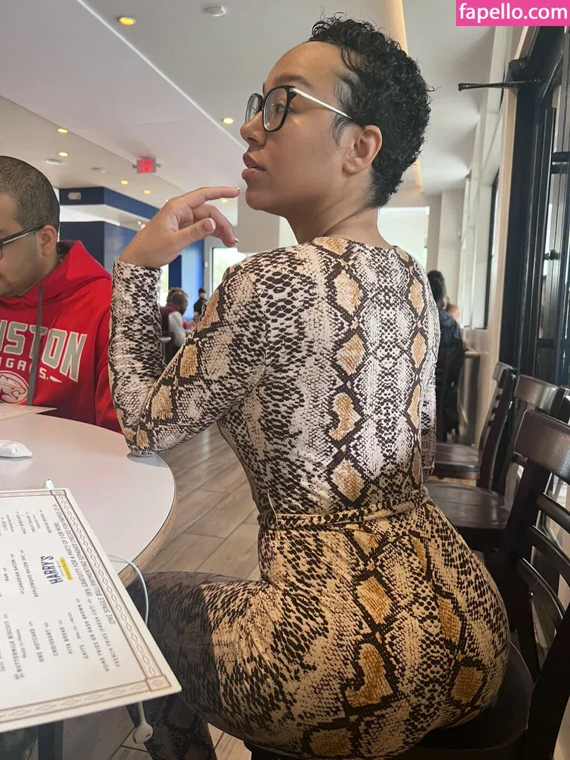 Caileneasely Onlyfans Photo Gallery 