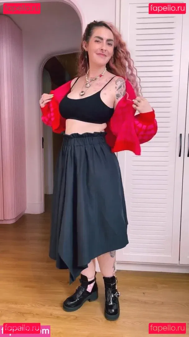 Karen Bachini Onlyfans Photo Gallery 