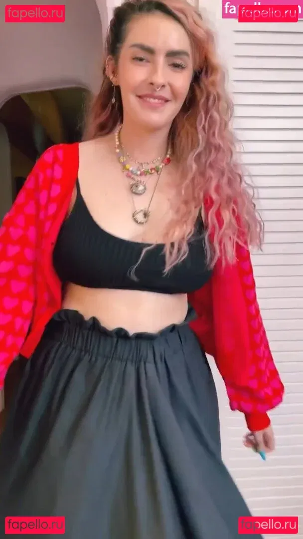 Karen Bachini Onlyfans Photo Gallery 