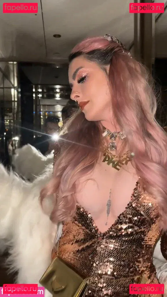 Karen Bachini Onlyfans Photo Gallery 