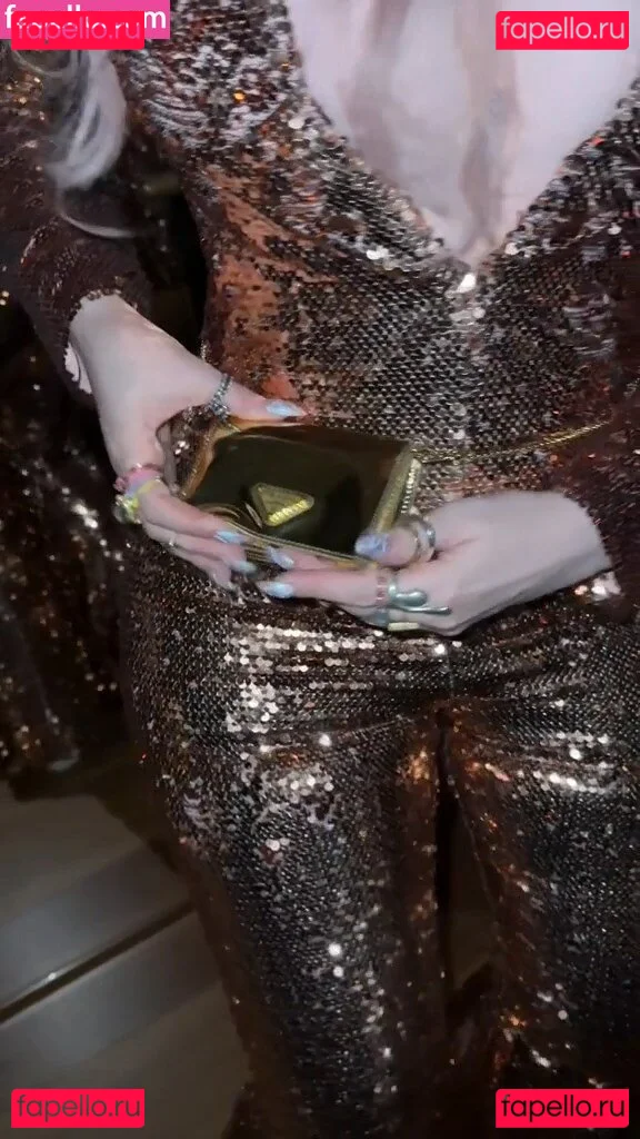 Karen Bachini Onlyfans Photo Gallery 