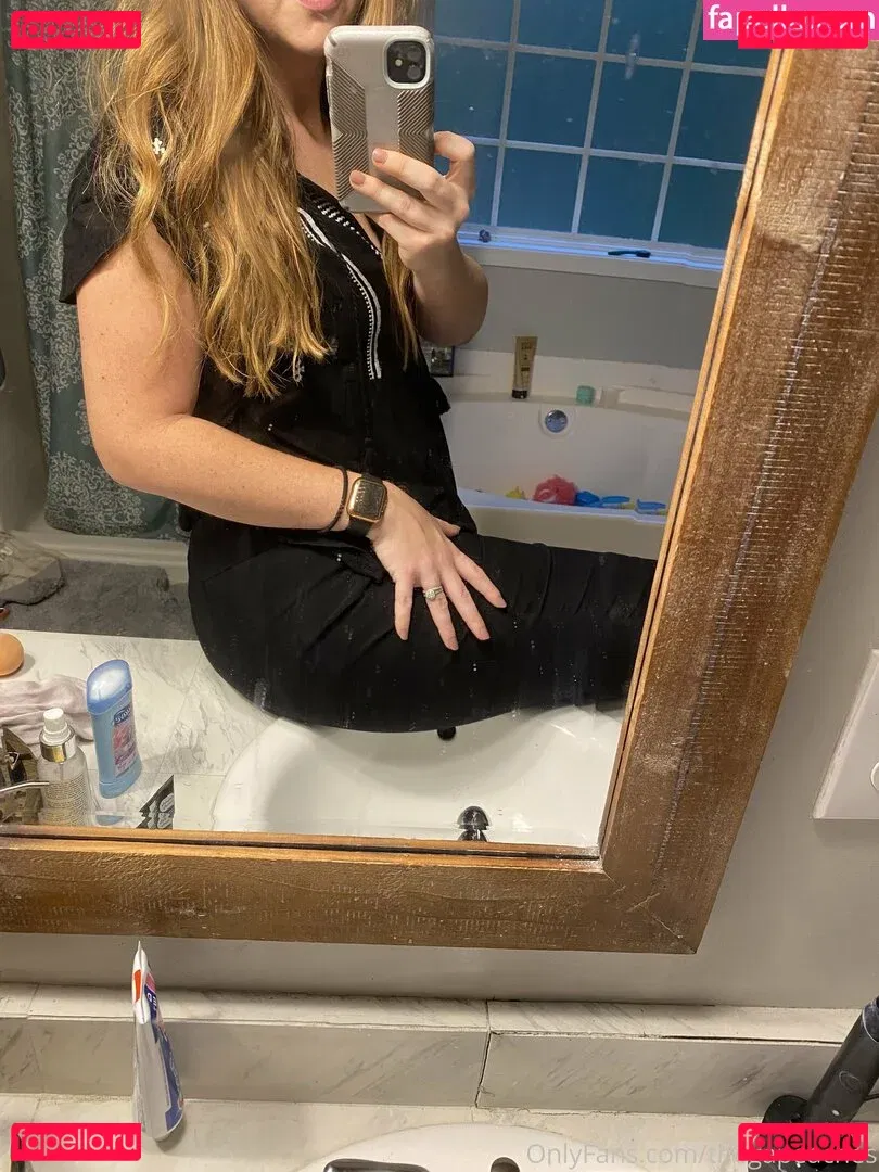 hotwife_peachesfree Onlyfans Photo Gallery 