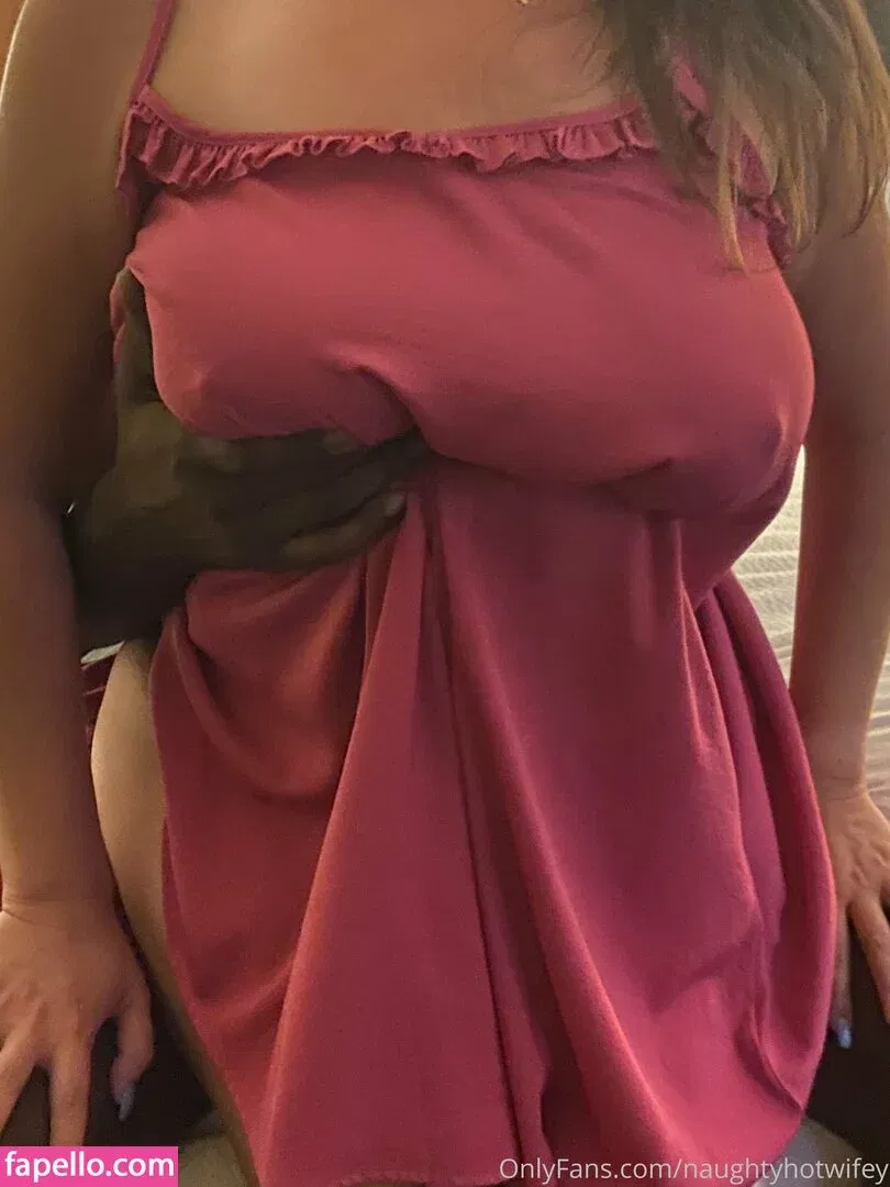 qosnaughty Onlyfans Photo Gallery 