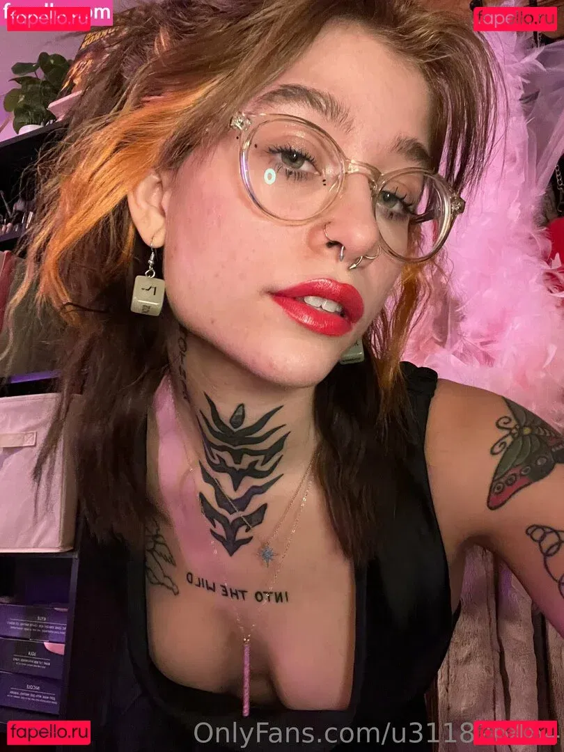 data-night Onlyfans Photo Gallery 