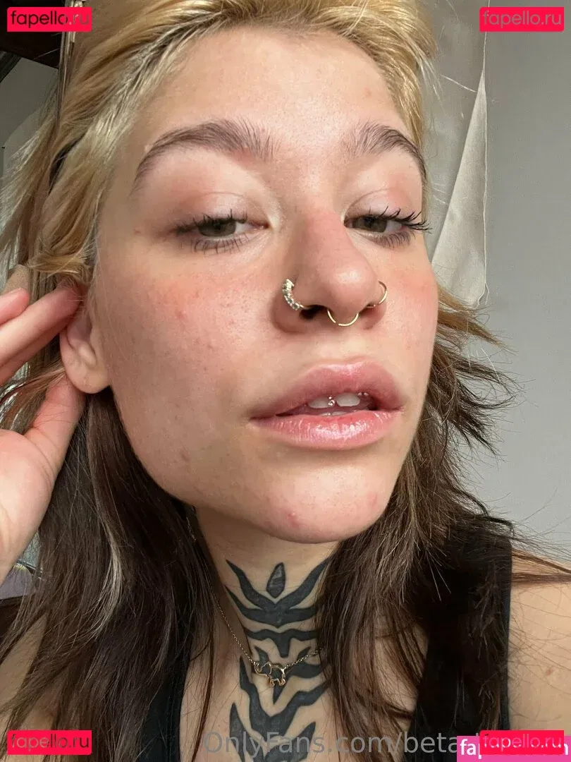 data-night Onlyfans Photo Gallery 