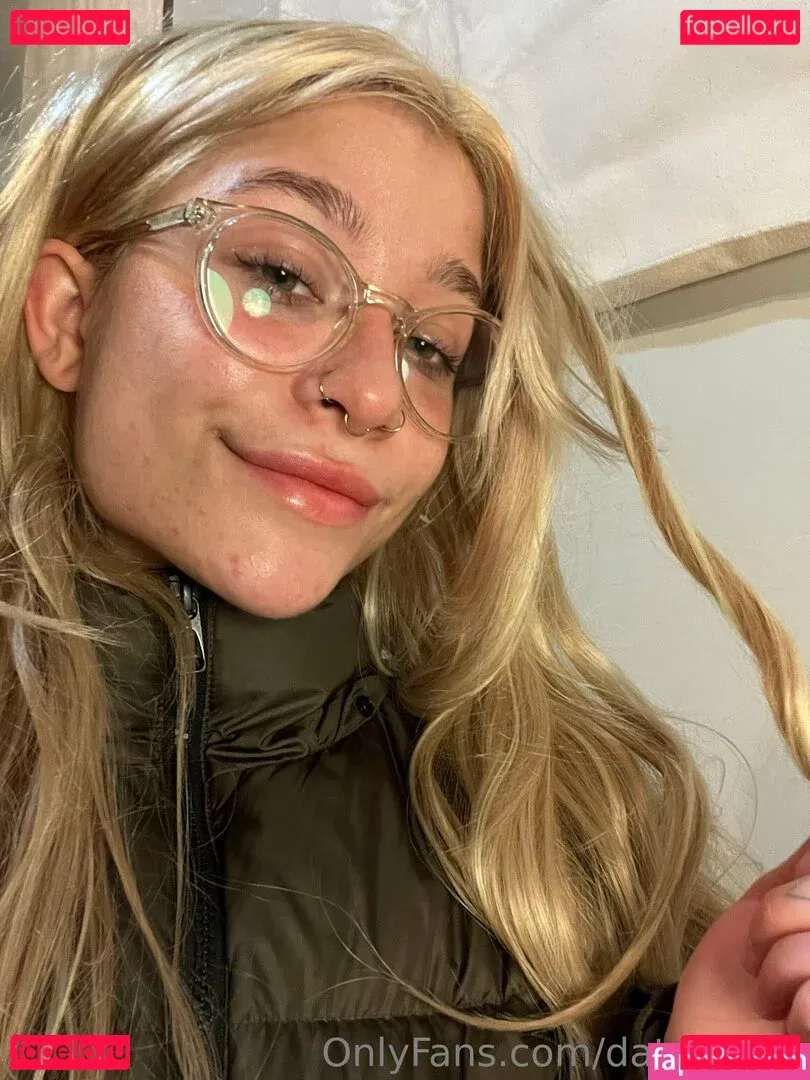 data-night Onlyfans Photo Gallery 