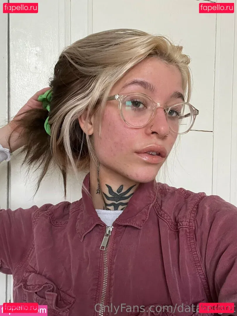 data-night Onlyfans Photo Gallery 