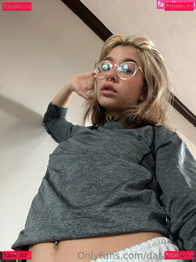 data-night Onlyfans Photo Gallery 