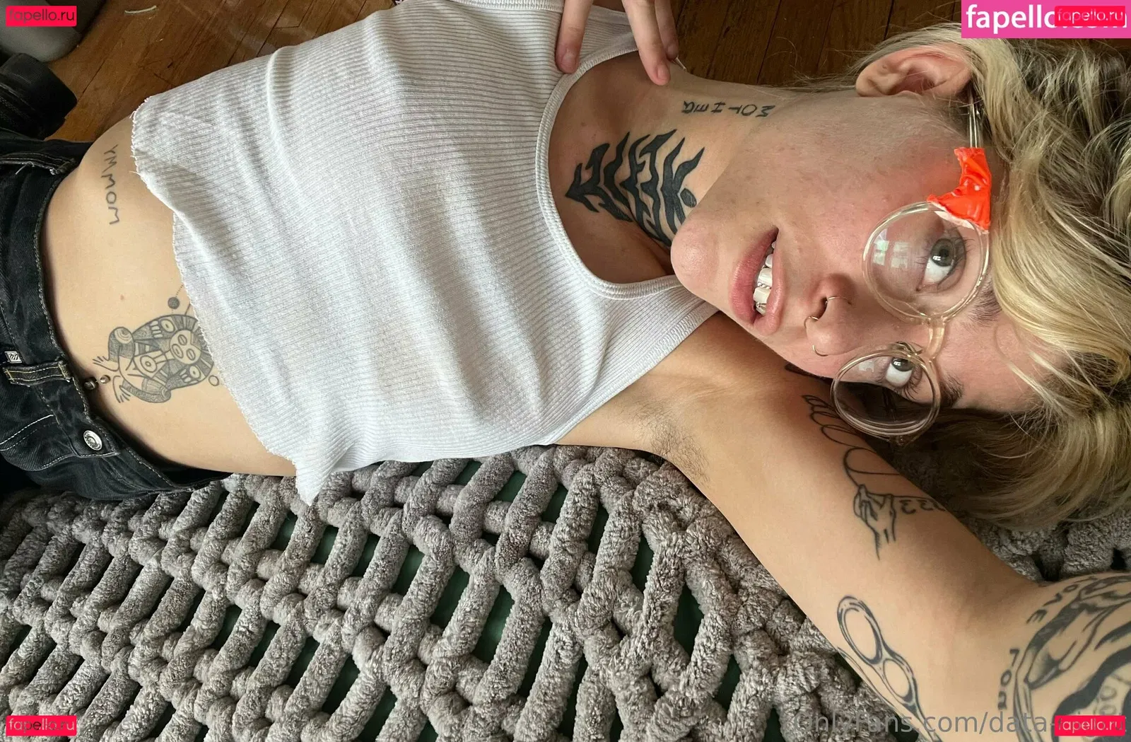 data-night Onlyfans Photo Gallery 