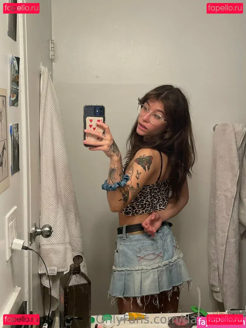 data-night Onlyfans Photo Gallery 