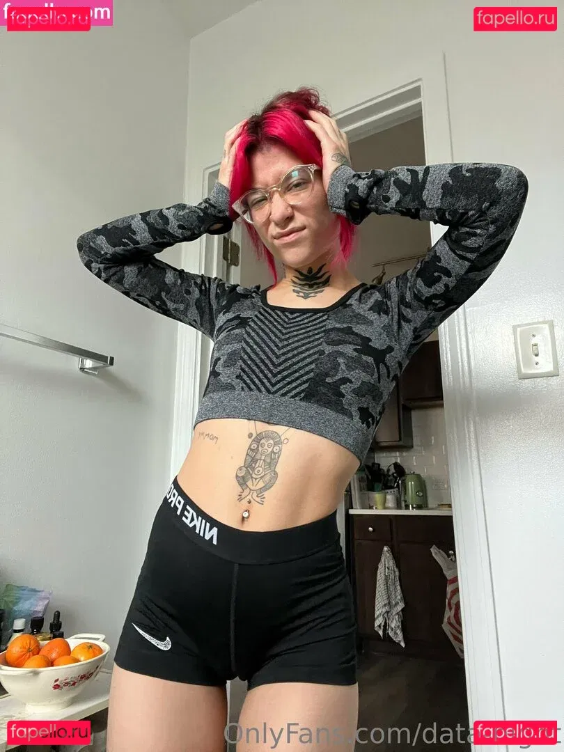 data-night Onlyfans Photo Gallery 