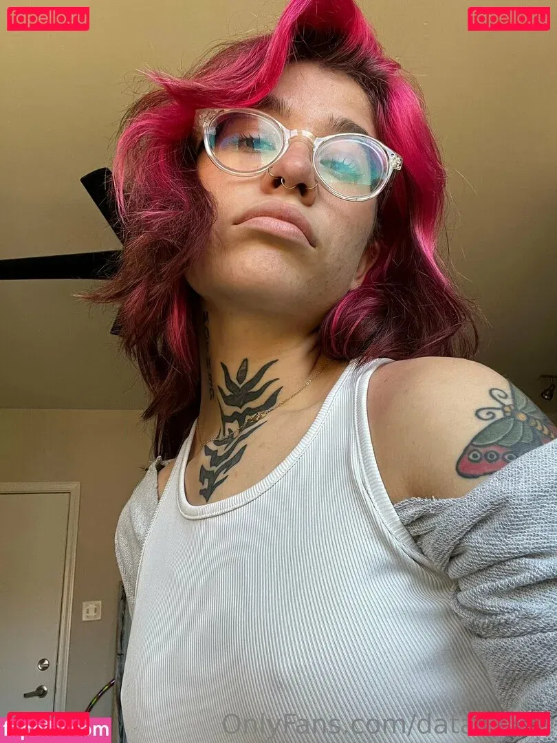 data-night Onlyfans Photo Gallery 